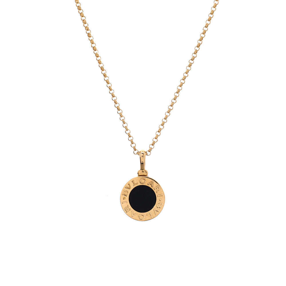 Bvlgari Bvlgari Bvlgari Pendant Necklace 18K Yellow Gold with Onyx